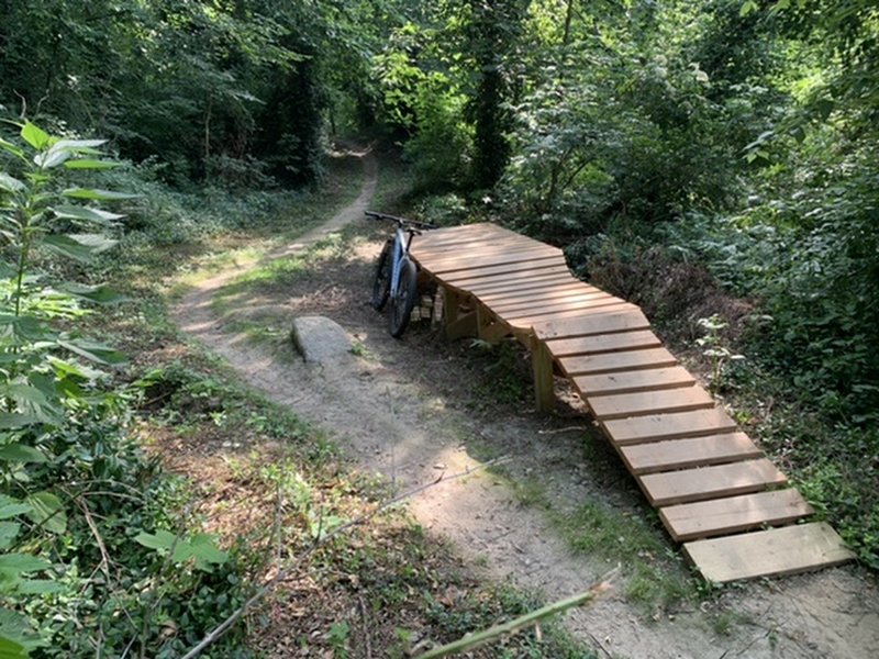 3 lines available near the end of Corby North. Far left is bypass. Middle is a big jump, and right is the wood-decked tabletop.