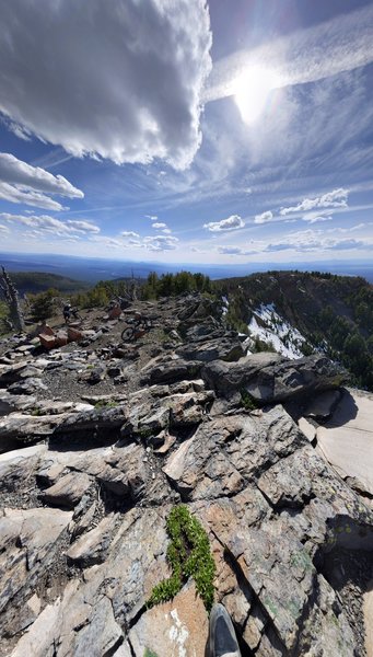 Top of Yamsay Mountain 8200'