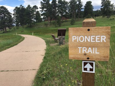 Starting out toward the lake from Elk Meadow