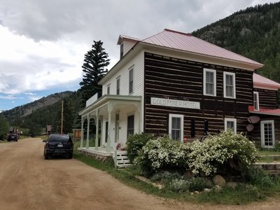 Historic Eldora Hotel
