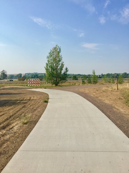 Southern end of the paved trail.