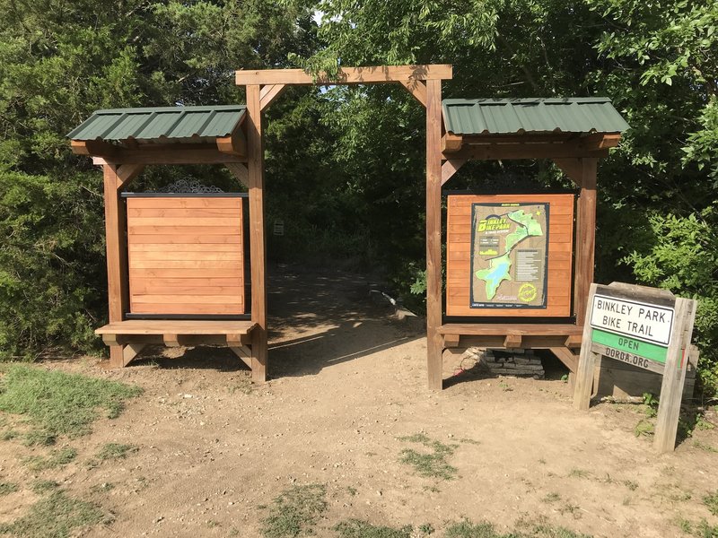 This is a really cool trailhead. Well built and it has some benches.