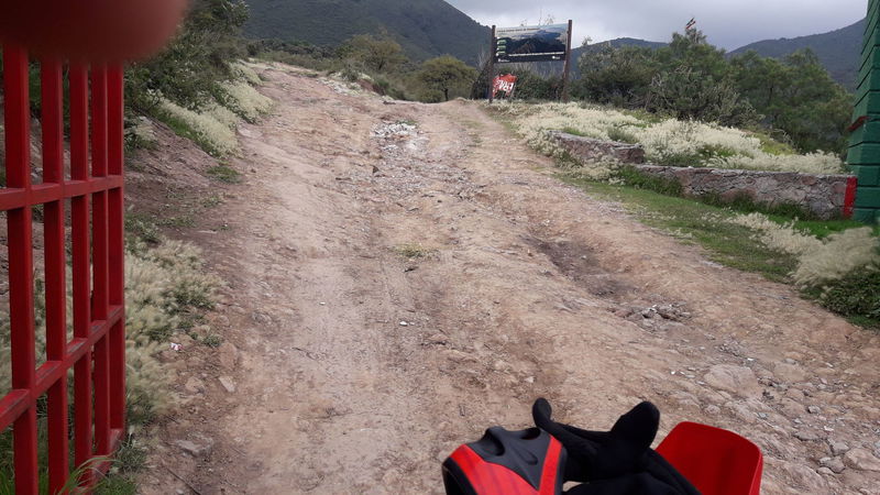 Entrada del arco, Cerro Ehecatl, Sancristobal Ecatepec, México