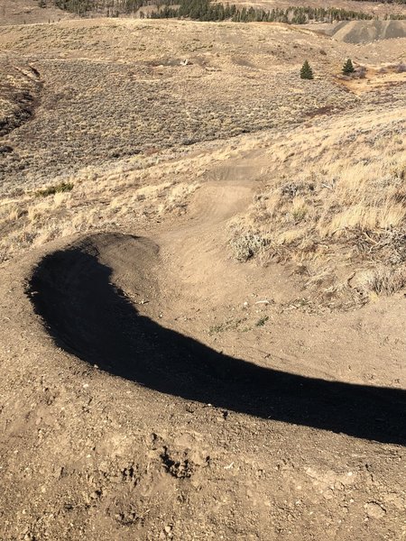 Fun trail next to lake Dillion and the dump. Berms little tabletops and killer views.