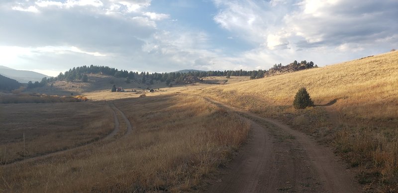 Climbing Trail starts to our right, and this is one of the best vistas of Chase Gulch.