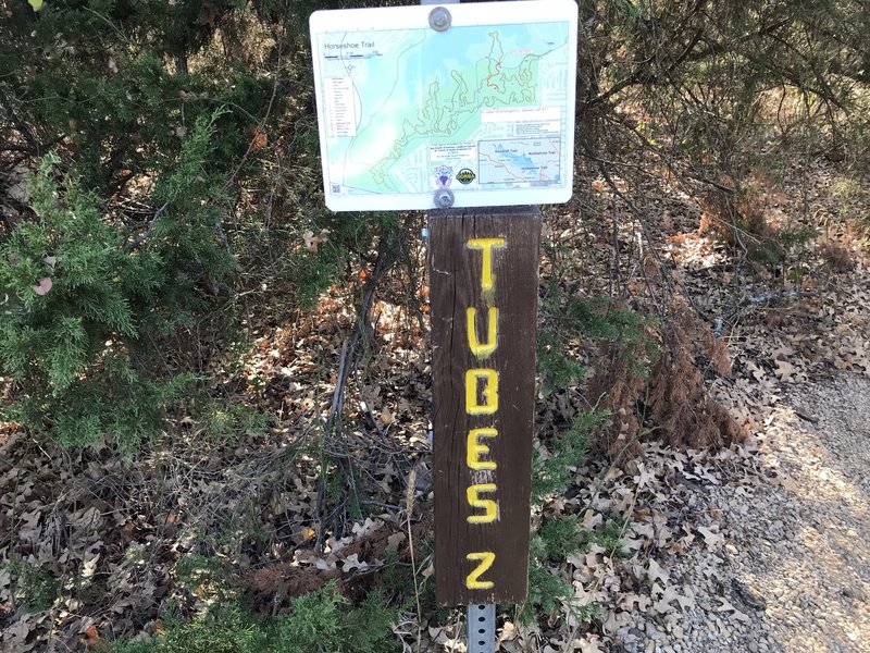 Good signs showing each section of the trail and good signage keeping you on the trail.