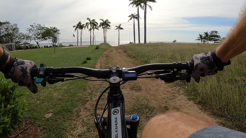 The approach to the epic ocean views found on Surfside Trail