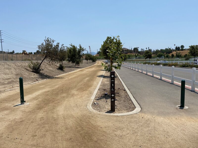 Eastvale Trail starting point in Eastvale Community Park.