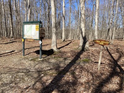 Pass the alternate parking lot (unless you come from WV). Stay to the left on the trail (fairly obvious).