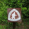 A plaque marking a section of the Overmountain Victory National Historic Trail.