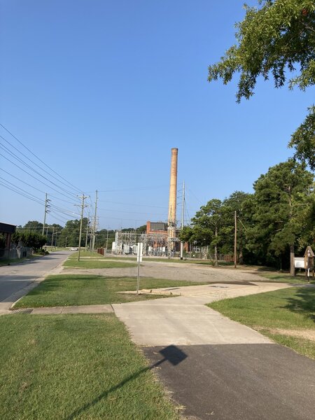 Tar River Greenway starts here across from Sunset Park -- Easy Park options at Sunset Park and City Lake Park.