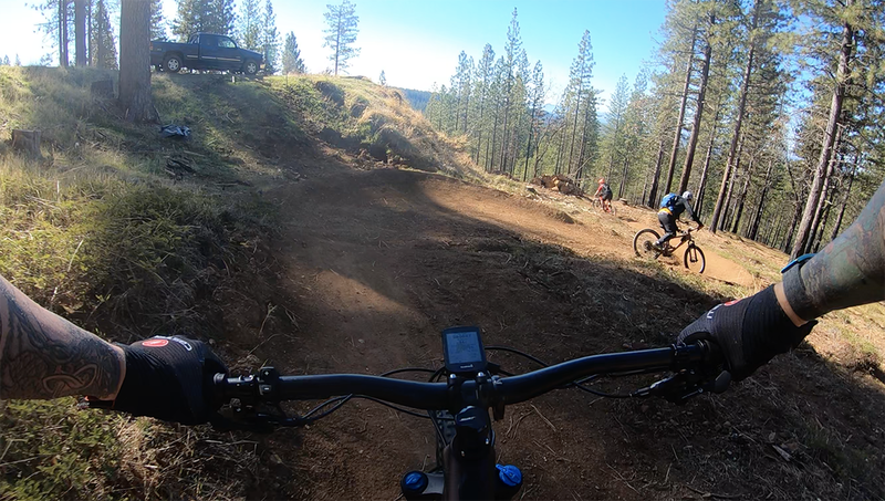 Very beginning of the trail flows into a fun downhill s-turn.