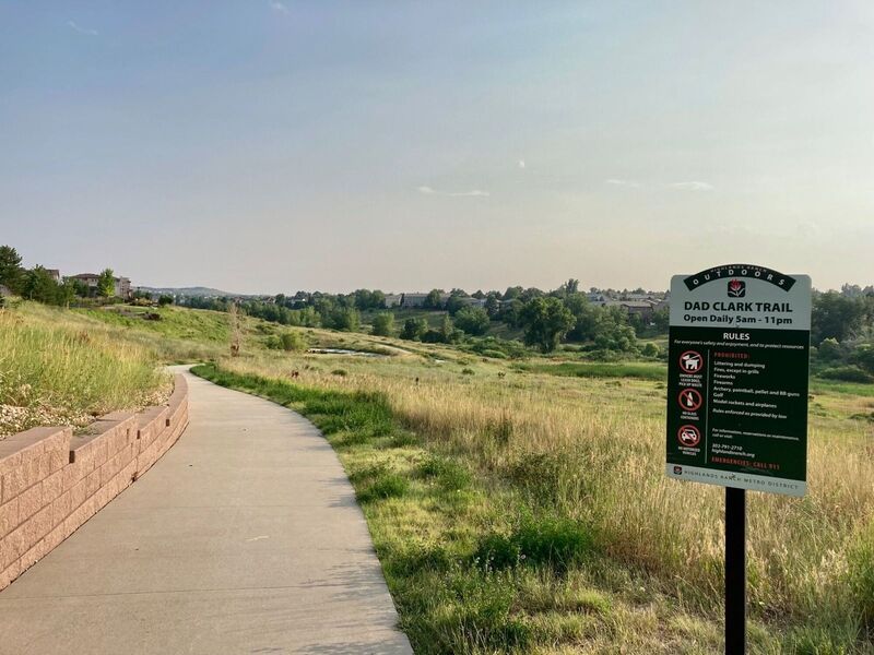 Trail as viewed from Highlands Ranch Parkway. Taken August 2021.