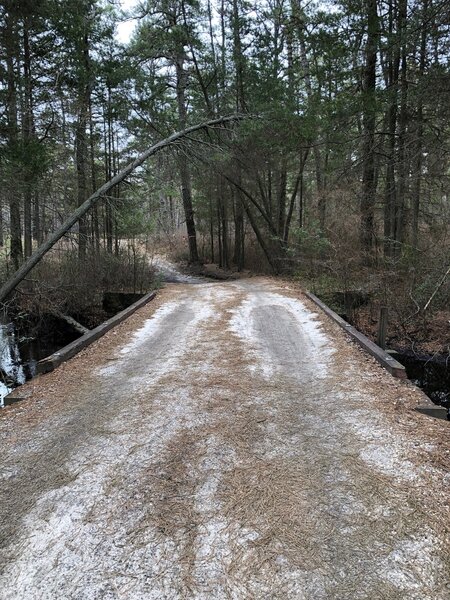 Stay right after this bridge on Goodwater Rd