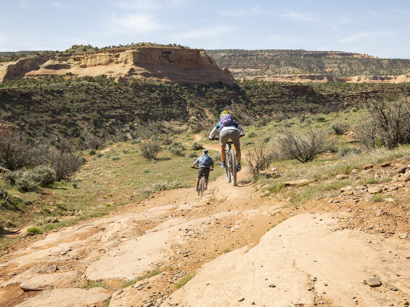 Shredding singletrack on Rustler is the perfect way to get ready for the rest of the Loma area.