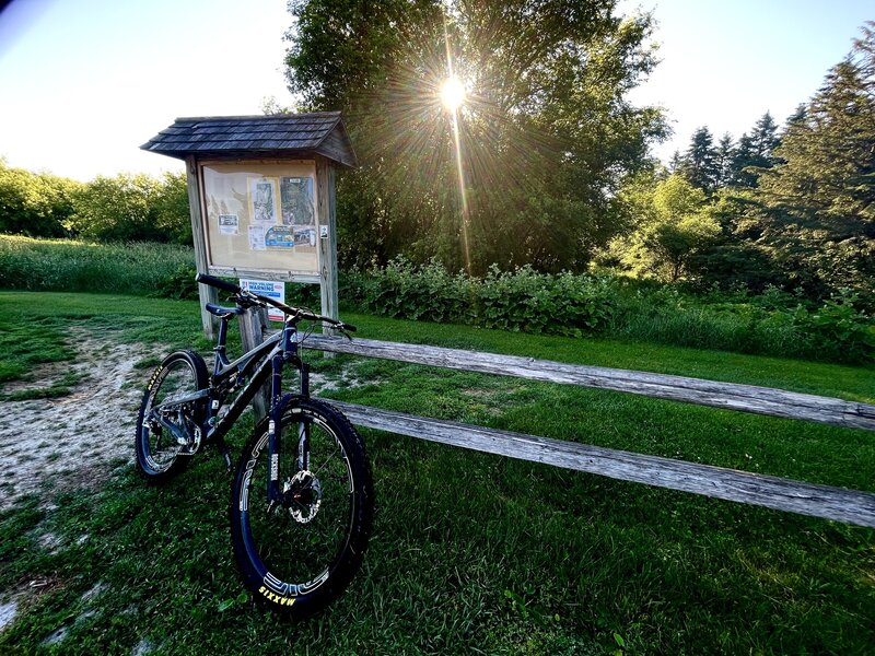 Trailhead on a beautiful late June morning.