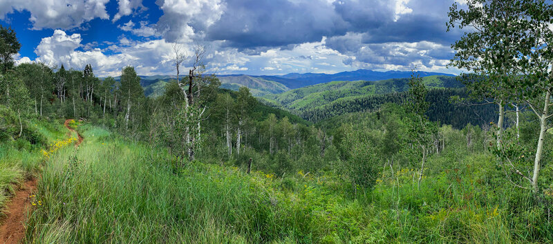 Sweeping views on the descent.