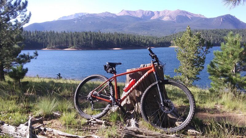 Morning ride near North Catamount Reservoir in the shadow of Pikes Peak, a fun ride with great views...