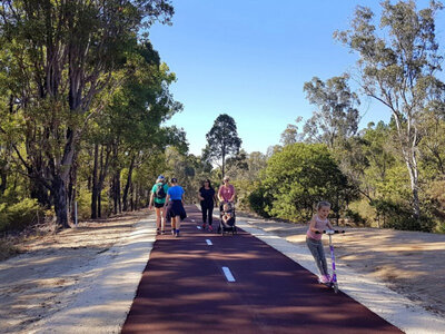 Collie River Trail is a dual use family friendly path.