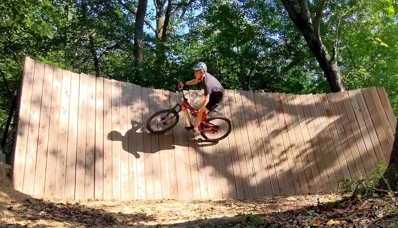 Wall Ride on the Black line at Fairland Skills Park.