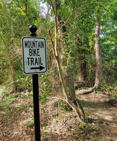 Beavers Ridge entrance.