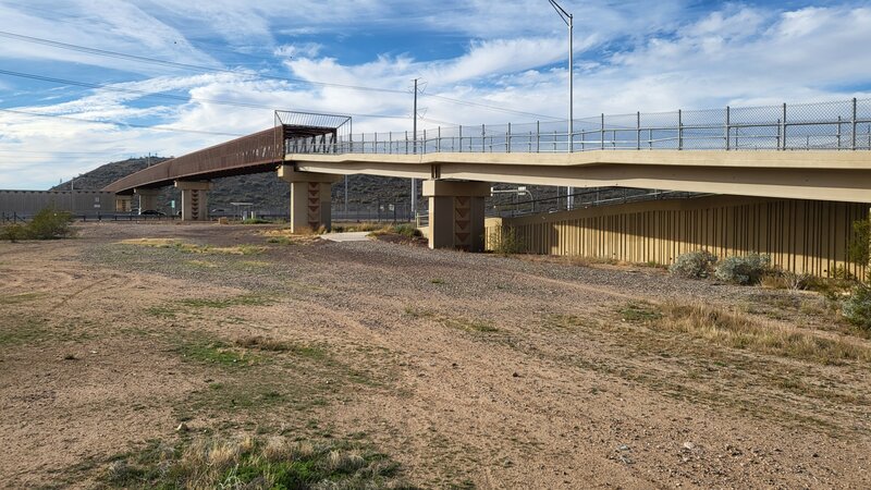 I-17 trail overpass