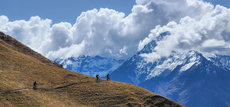 Incredible trail on top of the Sacred Valley of Cusco. Maybe the best views you can get!