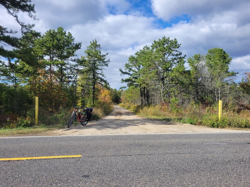 Trailhead Piney Hollow Road