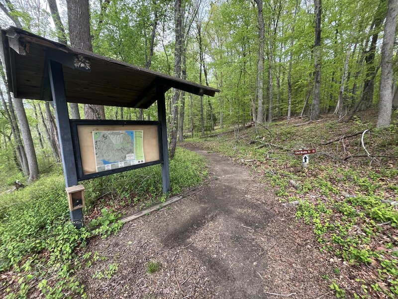 Trailhead with map.