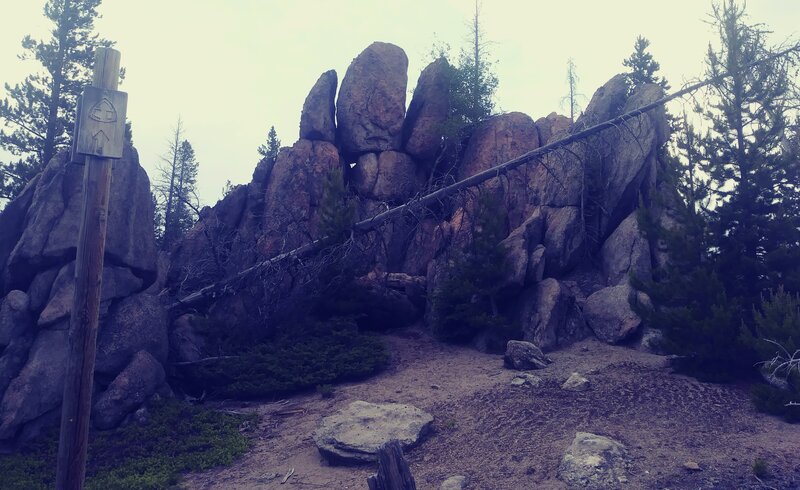 CDT through the Boulder Batholith.