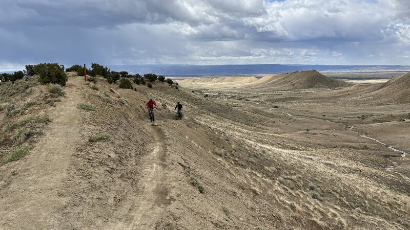 Intersecting with Joe's before big climb up to Zippity.