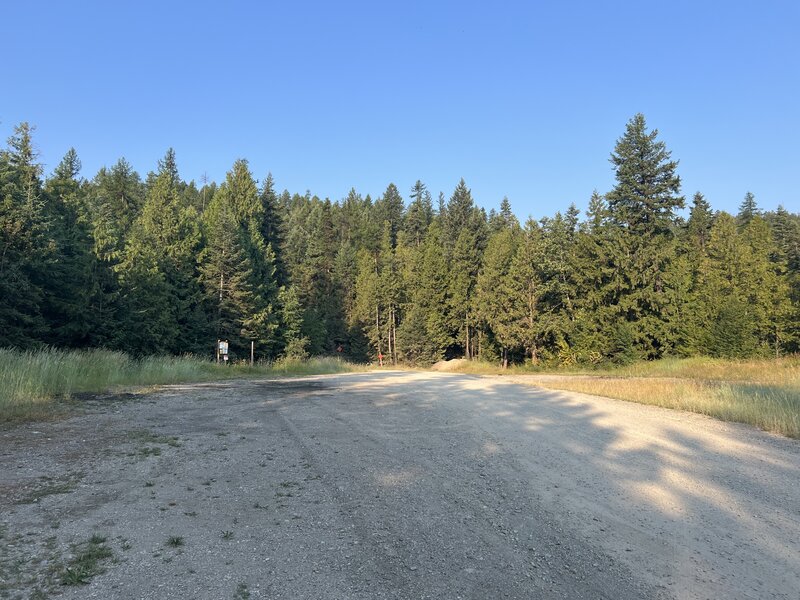 The parking area at the bottom of Mission Divide Rd where all the Crane Mtn lower tech trails finish.