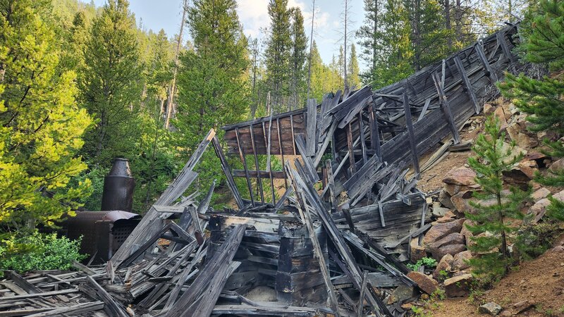 The fairy trail briefly crosses a section of doubletrack where there is the ruins of an old tungsten mine.