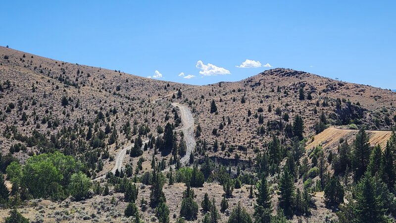 BLM #16 Trail has a steep section that may have some riders pushing their bikes up the hill.