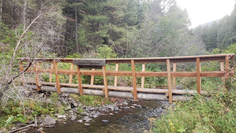 The bridge across the German Gulch about halfway along the trail.