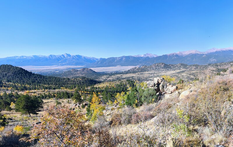 Gorgeous views over the valley from the switchback climb up to Davis Meadow.