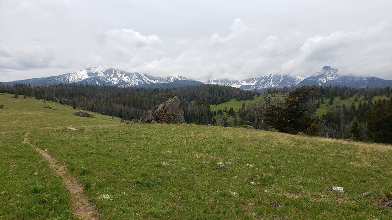 Big views of the mountains from Park Trail.