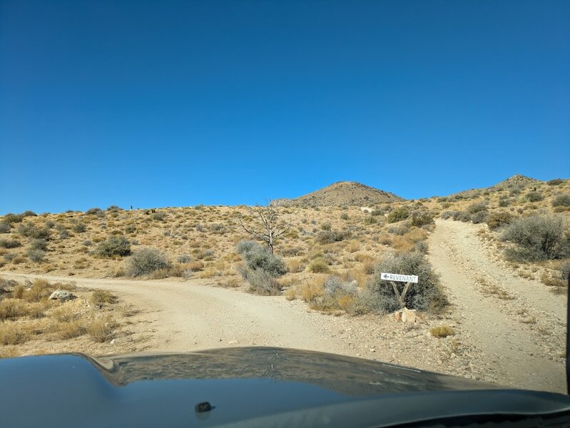 The dirt road to the Revenant parking lot.