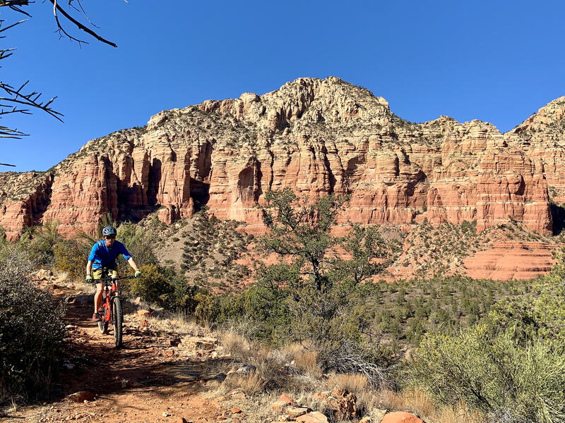 Singletrack with a view near the highpoint of Rabbit Ears trail