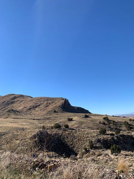 Hastings Pass Views - rock outcroppings