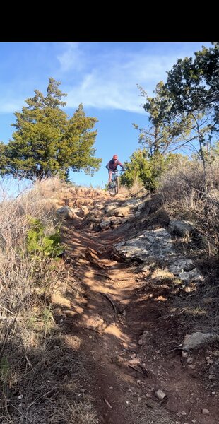 Rock drop on upper Mesa Loop.