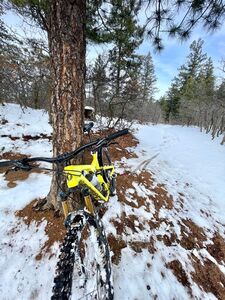 Lenny's rest bench on the CT trail