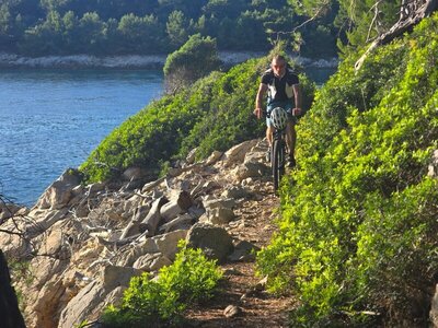 Finest singletrack above the sea: Kristofor Seaside Loop