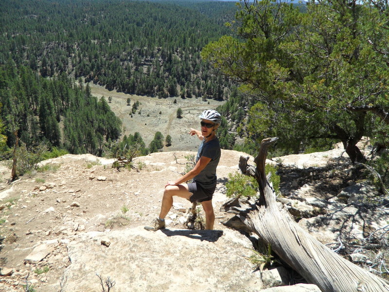 Hey, what trail is that?...well, that's Fischer Point! This view from the Walnut Rim Trail is quite awesome.