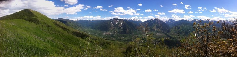 Panorama view of Red Mountain on the left (Sunnyside trail traverses through the upper aspen groves), and Aspen in the middle.